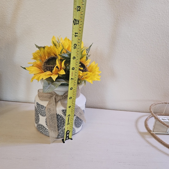 Home Decor Bundle - Picture 10 of 11